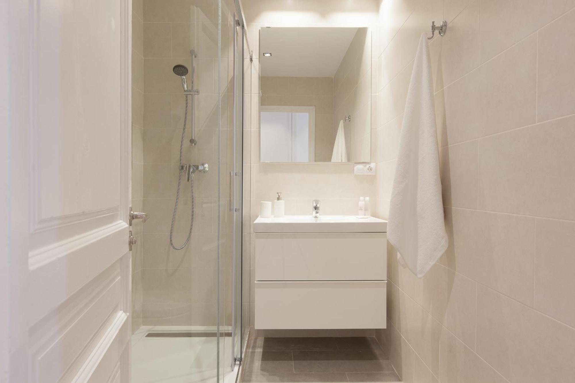 Click&flat Seneca Apartment Barcelona