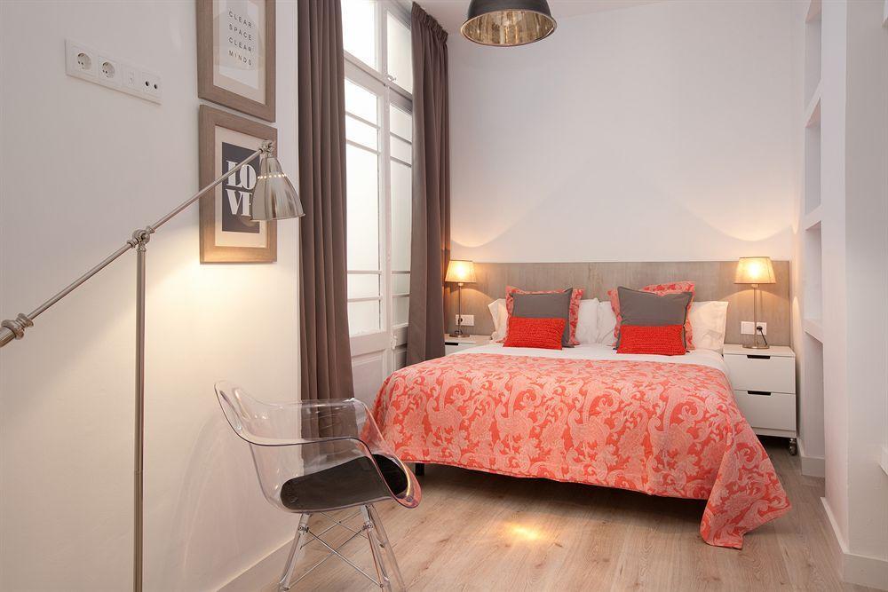 Click&flat Seneca Apartment Barcelona